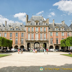 Place des Vosges